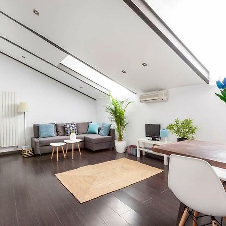 מדריד Modern Top Floor Loft At Malasana'S Heart מראה חיצוני תמונה